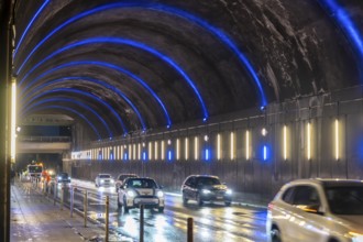 Road tunnel under the main railway station, Gildehofstraße, with lighting, LED light installation,