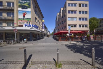Pedestrian zone Kortumstrasse with the photo shop Hamer in Bochum, Ruhr area, independent city,