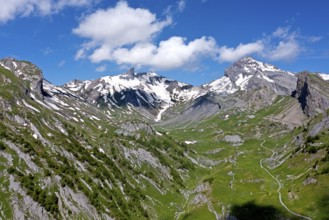The Euloi alpine plateau, Tita Seri summit tooth at the back, Dent Favre summit on the right,