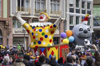 The Frankfurt carnival parade will pass through the Römerberg in Frankfurt am Main on 11 February