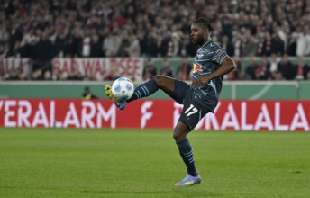 Ridle Baku RasenBallsport RB Leipzig RBL (17) Action on the ball semi-final, DFB Cup, MHPArena, MHP