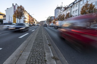 Gladbecker Straße in Essen, B224, inner-city street in Essen heavily polluted by air pollution,
