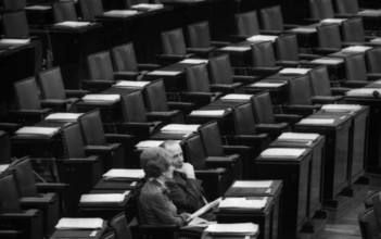 The German Bundestag with the debate on the Radical Decree on 15.11.1974 in Bonn.Vacancy in
