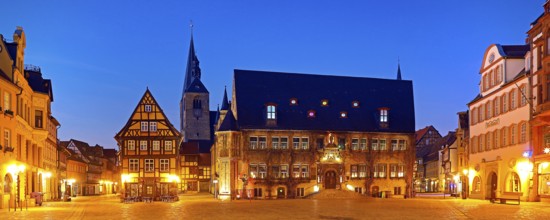 Market with town hall and market church in the evening, UNESCO World Heritage Site, Quedlinburg,