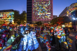 Essen Light Festival, in the city centre, light art on Kennedyplatz, the Berlin artist Daniel