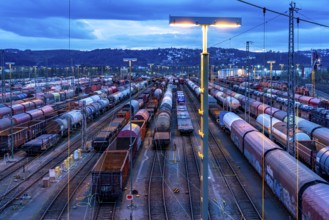 The Hagen-Vorhalle marshalling yard, one of the 9 largest in Germany, is located on the