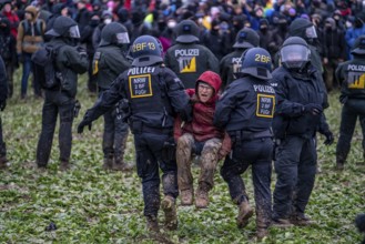 Violent clashes between thousands of demonstrators and the police, after a demonstration against