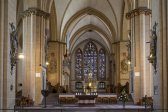 Altar, Paderborn Cathedral, Paderborn, Westphalia, North Rhine-Westphalia, Germany, Europe