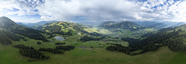 Alpine panorama in summer, rainbow, view over the Brixen valley, Hochbrixen, Brixen im Thale,