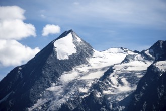 Summit in the high mountains, Combin de Corbassiere, Grand Combin, Fionnay, Valais Alps, Valais,