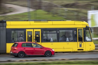 Ruhrbahn tram, on Altendorfer Straße in Essen, North Rhine-Westphalia, Germany, Europe