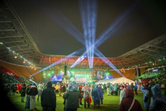 When over 25, 000 visitors flock to the Rudolf Harbig Stadium for the big Advent concert just in