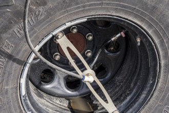4x4 jeep with system for adjusting the tire pressure while driving, Iceland, Europe