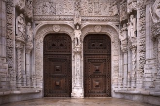 South portal, Hieronymite monastery Mosteiro dos Jerónimos, also known as Mosteiro de Belém, Belém,