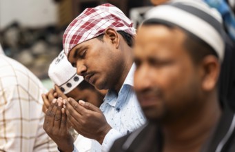 Muslims perform the Friday prayers at a Mosque in the holy month of Ramadan, on 21 March 2025 in