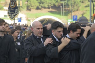 Good Friday procession, bearer of a processional altar, Costaleros, Malaga, Spain, Europe