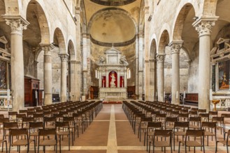 The church of San Frediano, view from the entrance to the altar, historic city centre, Lucca,
