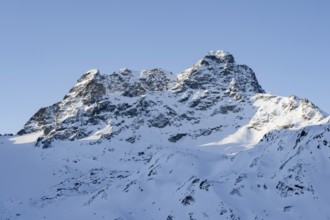 Mountain peak Piz Kesch, Albula Alps, Rhaetian Alps, Grisons, Eastern Switzerland, Switzerland,