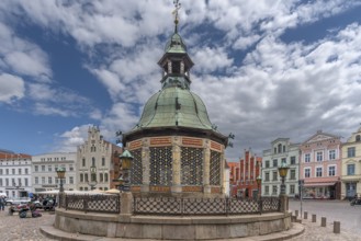 Wismar waterworks on the market square, built in 1602, Wismar, Mecklenburg-Western Pomerania,