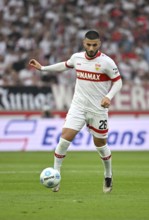 Deniz Undav VfB Stuttgart (26) Action on the ball Crop, single image, MHPArena, MHP Arena