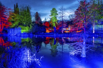 Parkleuchten, event in winter, in the Grugapark in Essen, many different light installations,
