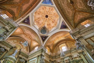 Entrance of Basilica of Our Lady of Guanajuato (Basílica de Nuestra Senora de Guanajuato)