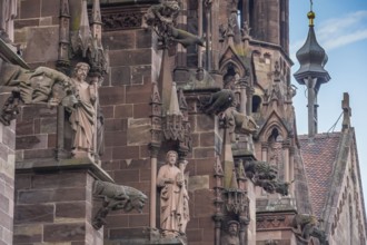 Minster of Our Lady, Old Town, Freiburg im Breisgau, Baden-Württemberg, Germany, Europe