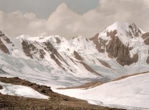 Ortler, Madritschjoch, with Königsspitze, Kreuzspitze and Suldenspitze, Tyrol, formerly