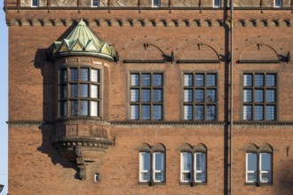 Brick façade with bay window, town hall in the National Romantic style by Martin Nyrop, Town Hall