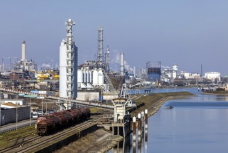 BASF plant, production building and smoking chimneys. Ludwigshafen on the Rhine,