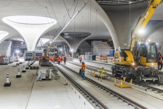 The last rails are being welded at the new main station. All the rails are now in place between
