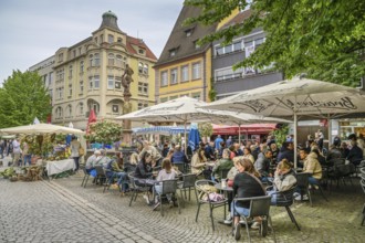 Street café, pedestrian zone, Hauptstraße, Offenburg, Baden-Württemberg, Germany, Europe