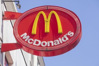 McDonald's logo, Reeperbahn, St. Pauli, Hamburg, Germany, Europe