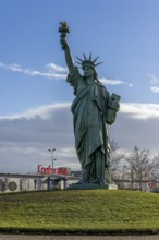 Replica of the Statue of Liberty by Frédéric Auguste Bartholdi at the roundabout in Rte de