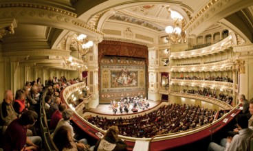 Semper Opera