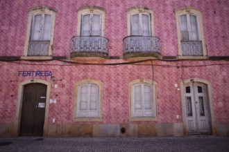 Azulejos, tiles, tile decoration, house facade, pink, pink, Silves, Algarve, Portugal, Europe