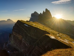 Fermeda Towers, Odle peaks at sunrise, Seceda, Puez-Odle nature park Park, Dolomites, South Tyrol,