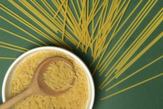 Semi di orzo in shell, pasta variety in the form of cereal grains and spaghetti