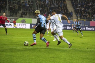 Football 3rd division, season 2024/25, matchday 12: Waldhof Mannheim vs SV Wehen-Wiesbaden. On the