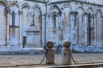 Piazza San Michele with the statue of the Italian politician Francesco Burlamacci, behind the