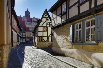Half-timbered houses in Finkenherd with Schlossberg, alley in the old town centre of the World