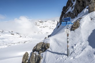 Scharte Porta d'Es-cha, ski tour Bündner Haute Route, Albula Alps, Rhaetian Alps, Grisons, Eastern