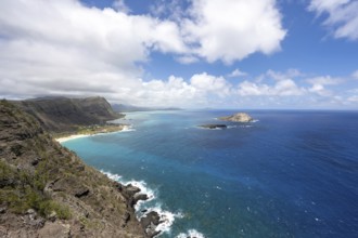 View from Makapu?u Point Lighthouse towards Makapu?u Beach Park, Oahu, Hawaii, USA, North America