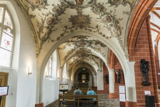 Interior view, Church of St Gangolf, Trier, Rhineland-Palatinate, Germany, Europe
