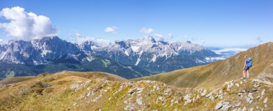 Alpine panorama, hiker on the Carnic High Trail, Carnic main ridge, Carnic Alps, Carinthia,