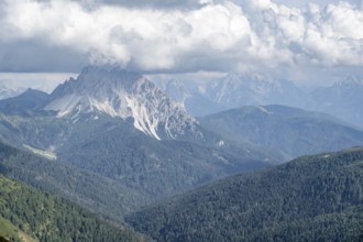 View from the Carnic main ridge to the Sesto Dolomites, Carnic Alps, Carinthia, Austria, Europe