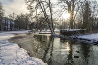 The snow-covered Gräflicher Park in Bad Driburg in winter, North Rhine-Westphalia, Germany, Europe