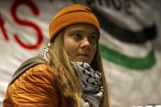 Greta Thunberg taking part in a pro-Palestinian rally on the market square in Mannheim