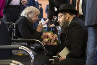 Margot Friedländer (Holocaust survivor and honorary citizen of the city of Berlin) and Yehuda