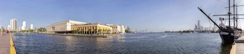 Muelle De Los Pegasos harbour, Panorama, Cartagena, Colombia, South America
